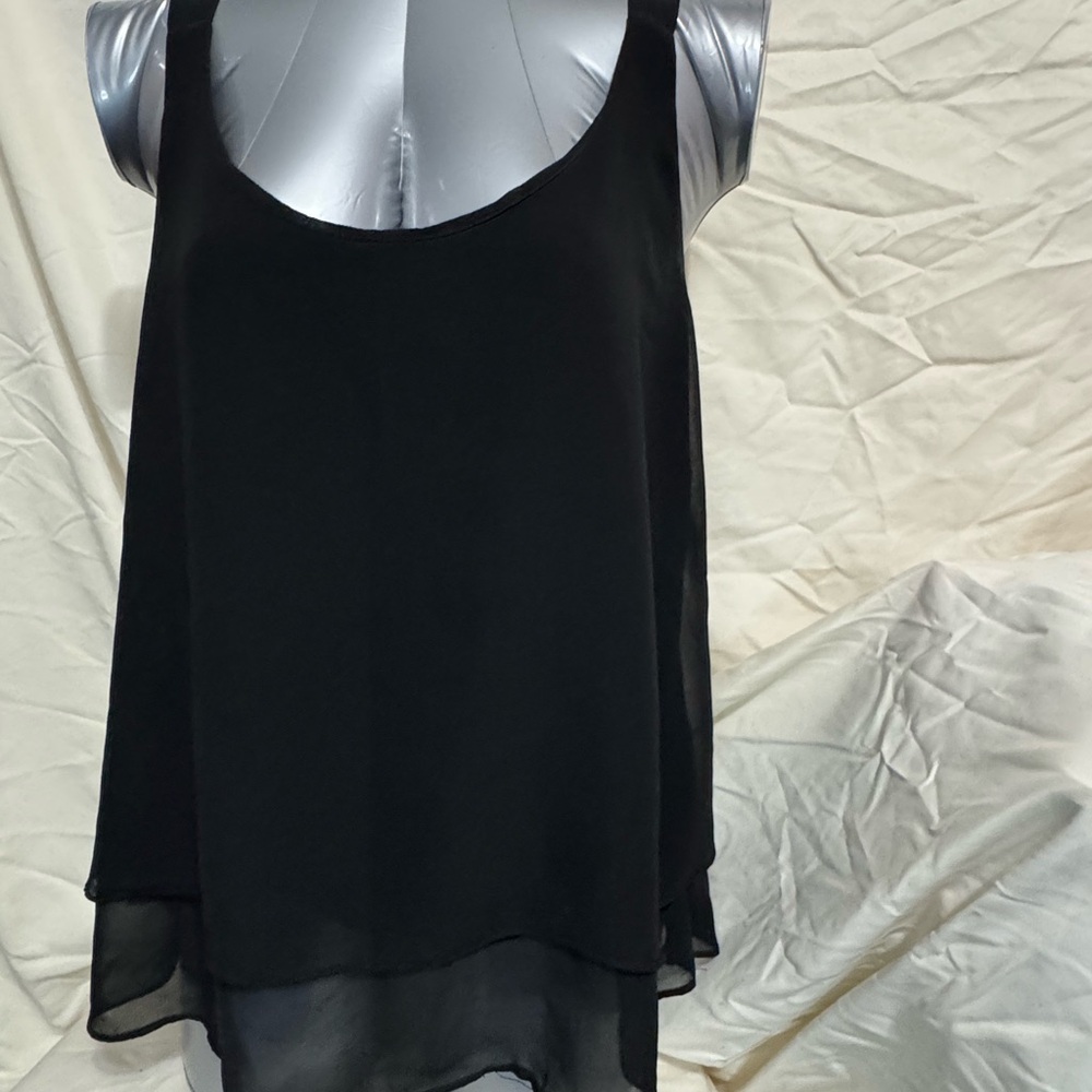 New York & Company Black Sleeveless Top 100% Polyester. Size M